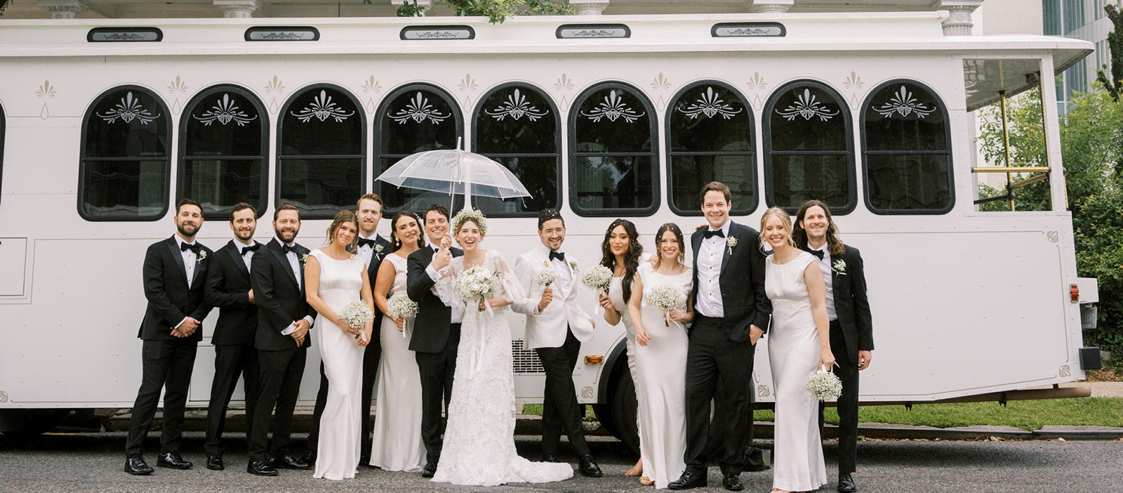 A Music-Filled Wedding with Parisian Influences at Il Mercato in New Orleans