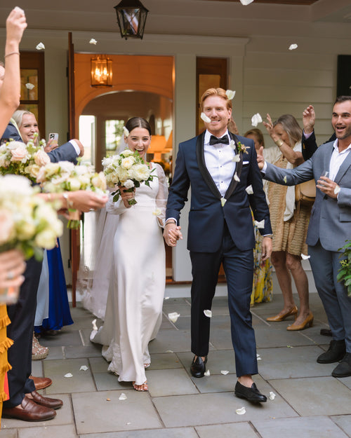 TheRealReal Merchandise Manager Hayley Purse’s Old New England-esque Wedding on Lake Winnipesaukee