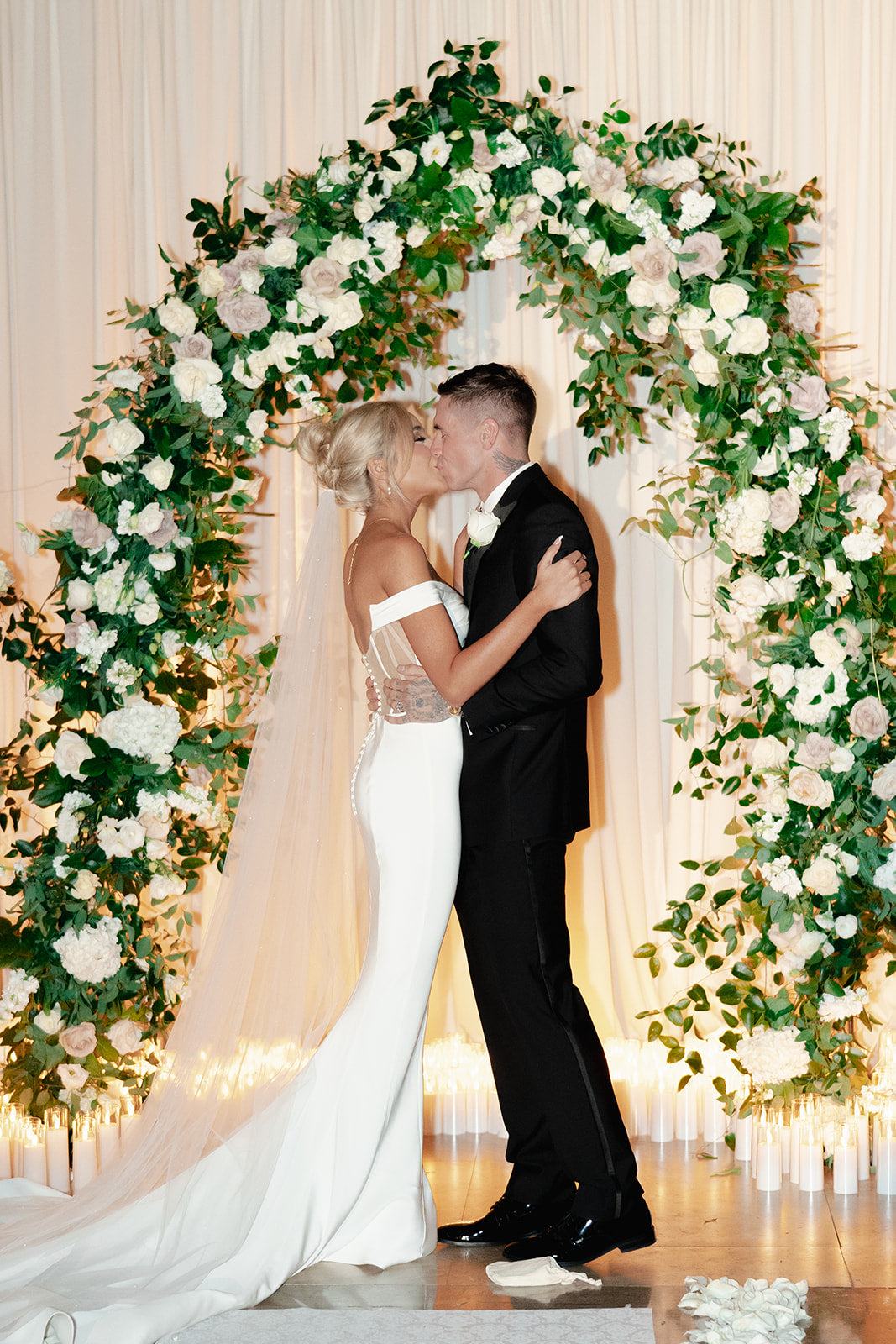 Jacey Hayden and Scott Redding’s Los Angeles Wedding Spontaneously Ended With a Night in Las Vegas