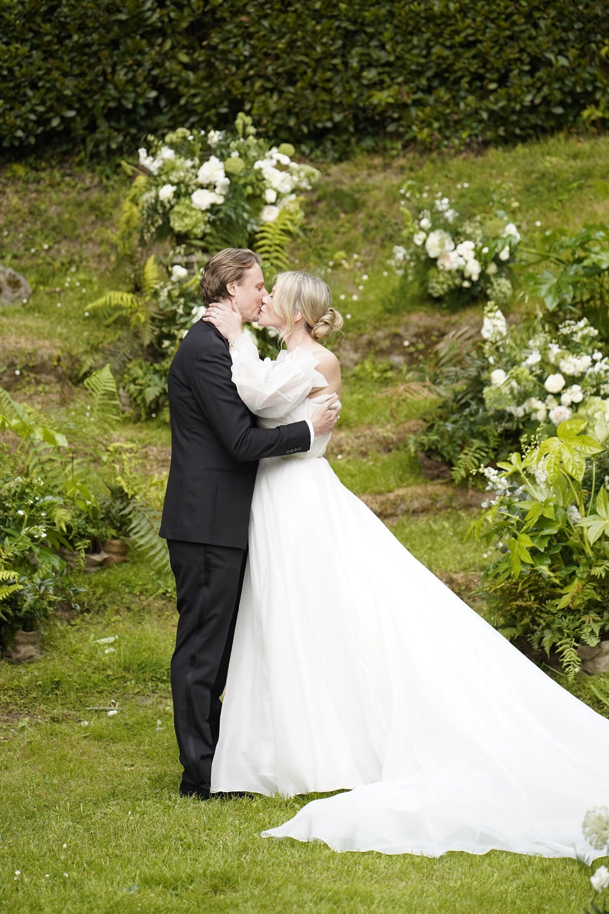 This Couple's Wedding Planner Performed Their Hand-Fasting Ceremony at Killruddery House in Ireland