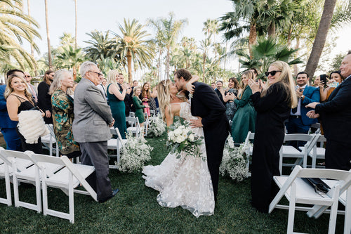 <i>Extra</i> Correspondant Katie Krause Walked Down the Aisle to "Here Comes The Sun" at Her California Wedding