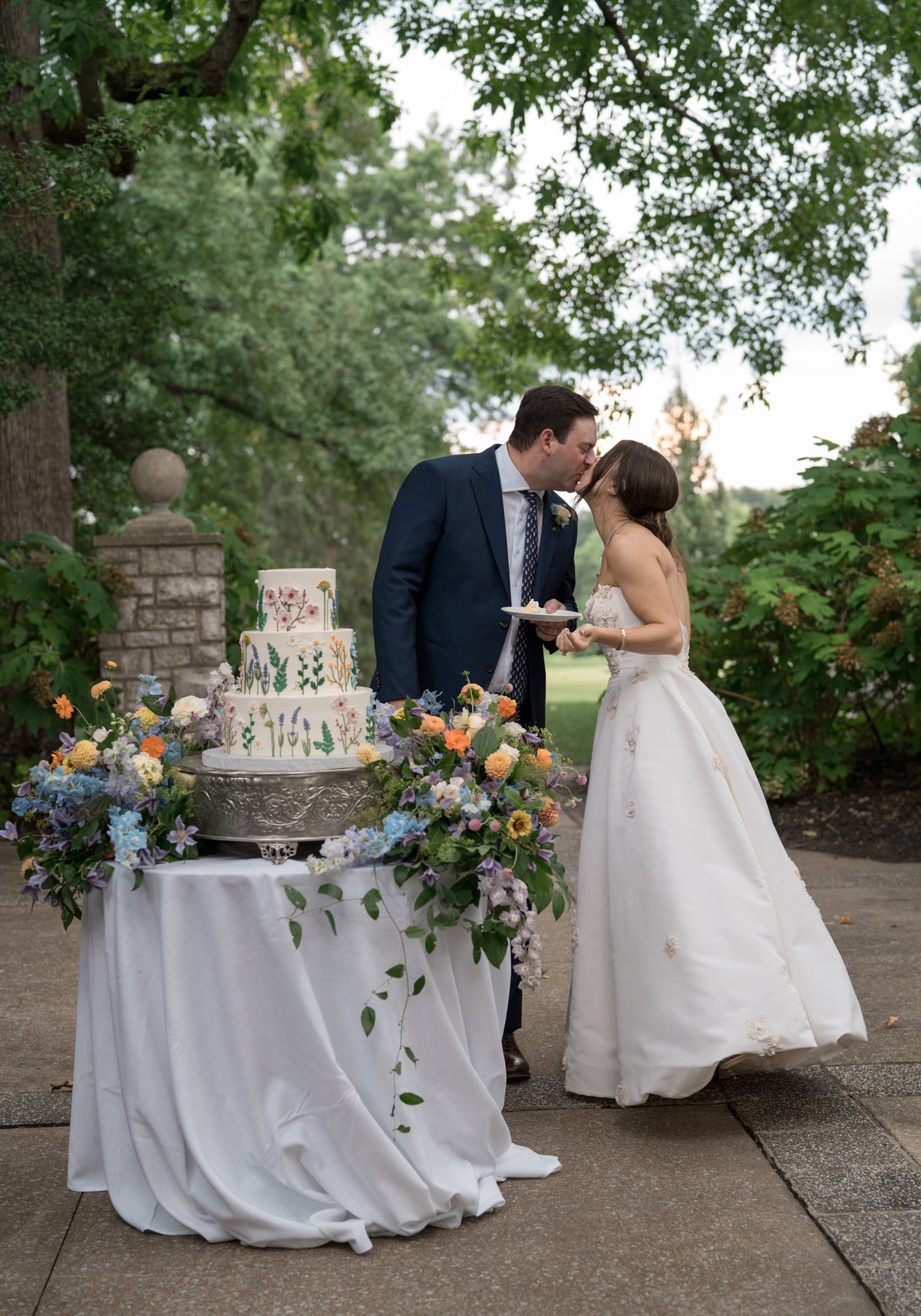 An Elegant English Garden Party-Inspired Jewish Wedding in St. Louis