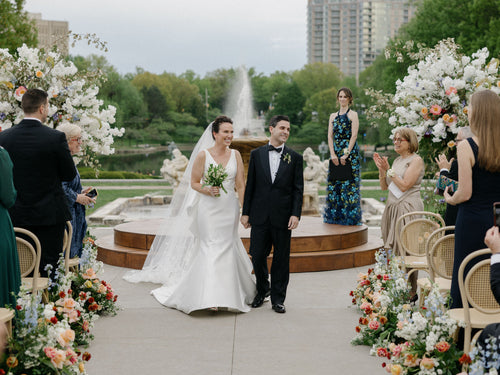 OTM Styled The Bride and Bridesmaids For Her Spring Wedding Inspired by The Dutch Golden Age