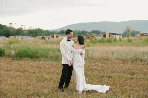 This Bride Channeled Carrie Bradshaw's Paris Finale Dress at Her After-Party at Wildflower Farms