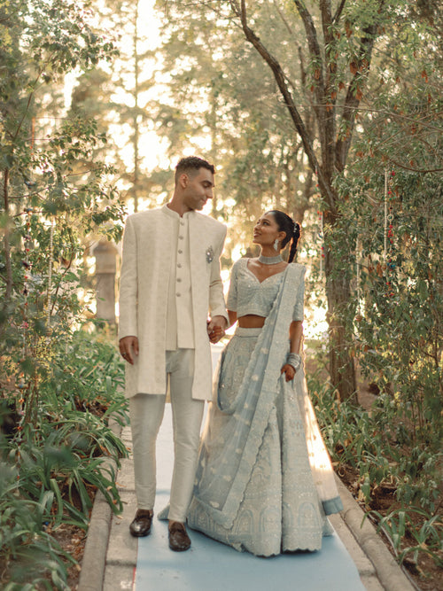 This Couple Shared Their First Dance at The Mehndi Party During Their Summer Wedding Weekend in Portugal