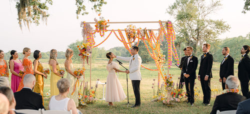 This Punjabi-Jewish Ceremony in Houston was Followed by an '80s Glamour-Inspired Reception