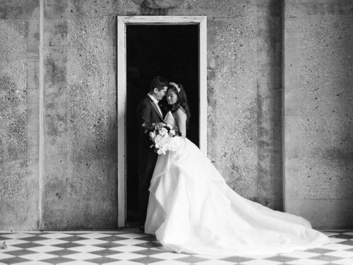 A Couple Blessed by the Princess of Thailand Had an Autumn Wedding at Oheka Castle