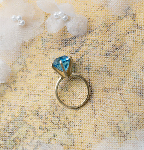 Bespoke or Vintage? Why Unique Wedding Rings Are On the Rise