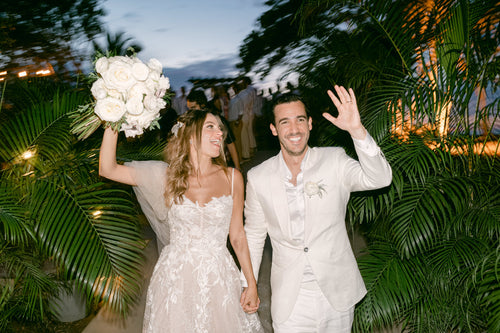 An Elevated Summer Oceanfront Wedding in Cartagena