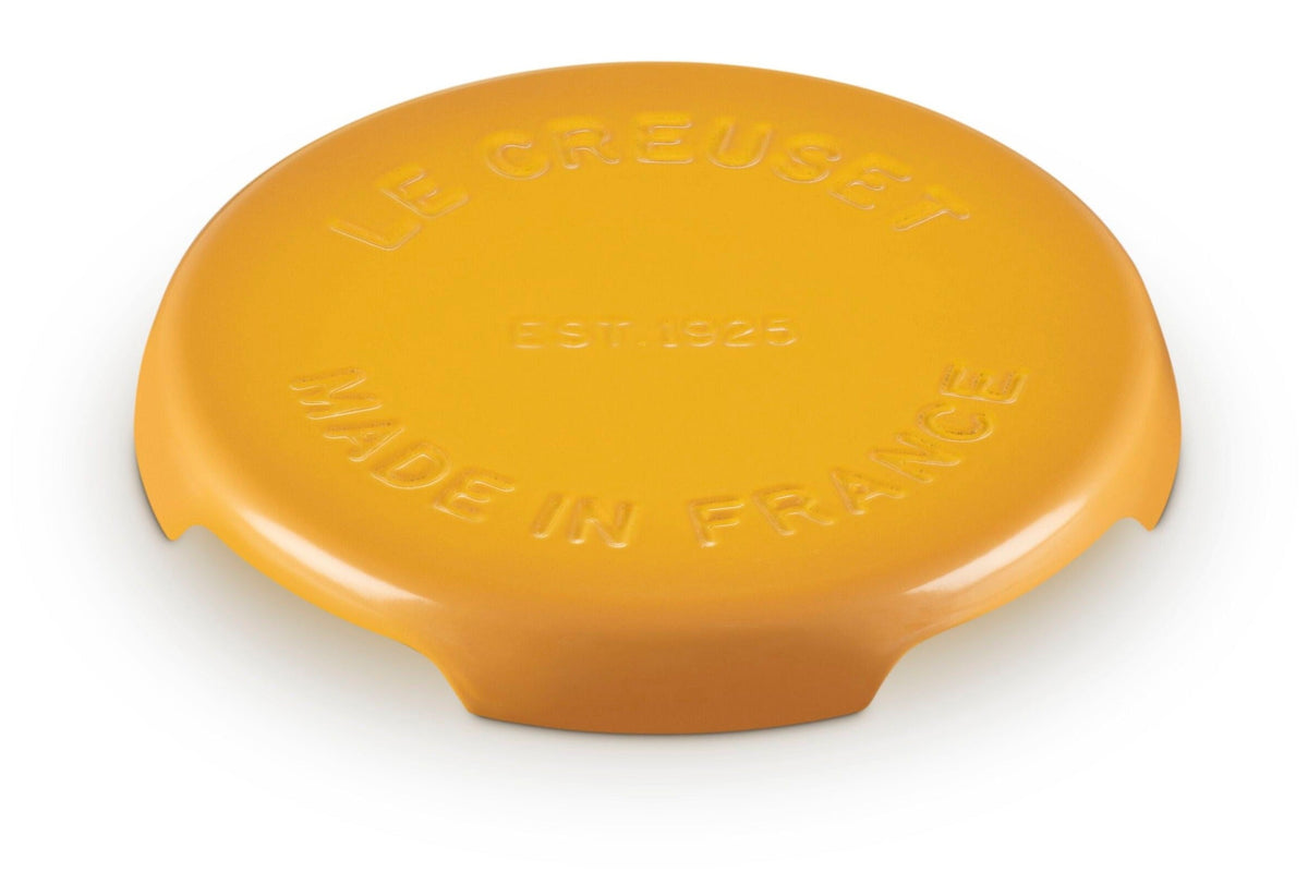 Le Creuset Signature Trivet in Nectar