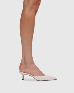 Riley 50 Mule in Coconut Leather