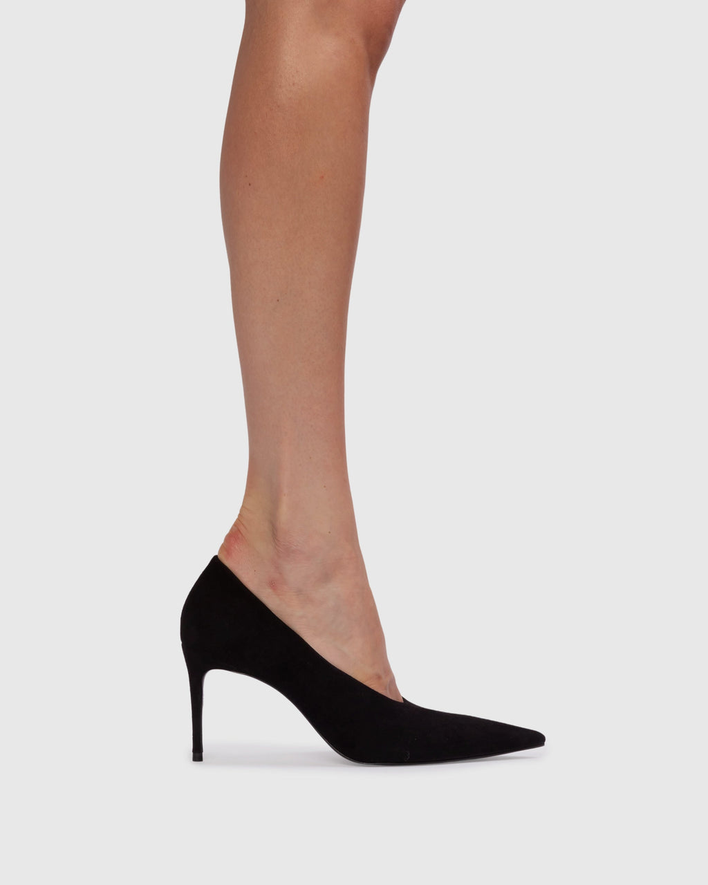 Jona 80 Pump in Black Suede