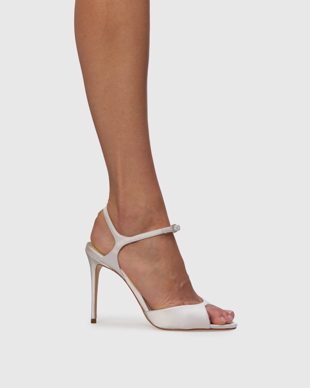 Geri 100 Sandal in White Satin