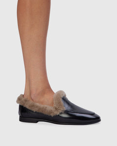 Zora Loafer in Black Shiny Leather & Wool Shearling