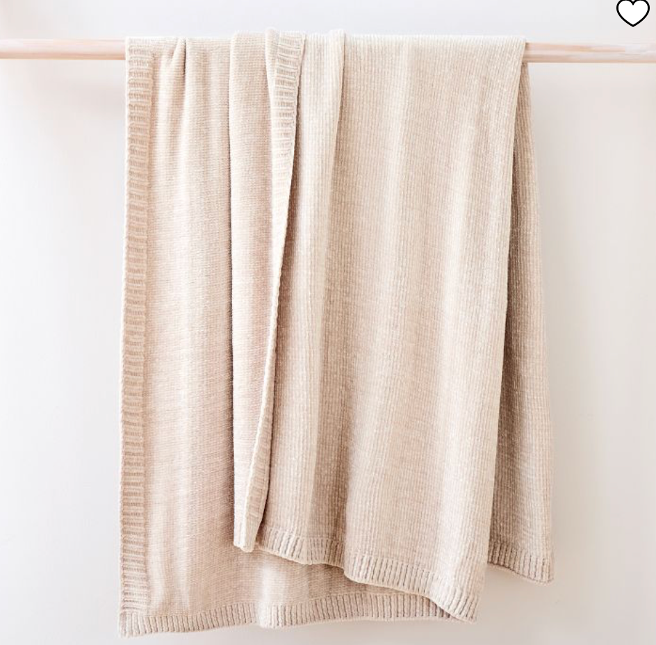 Add fromhttps://www.westelm.com/products/437521/?wlitemid=WE:437521&wlid=5mpnzgb56g&fromrgl=1 Another Store