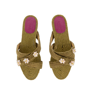 Earth Shella Espadrilles in Green