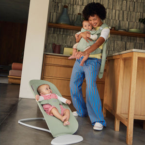 Bouncer Begin in Woven Light Green