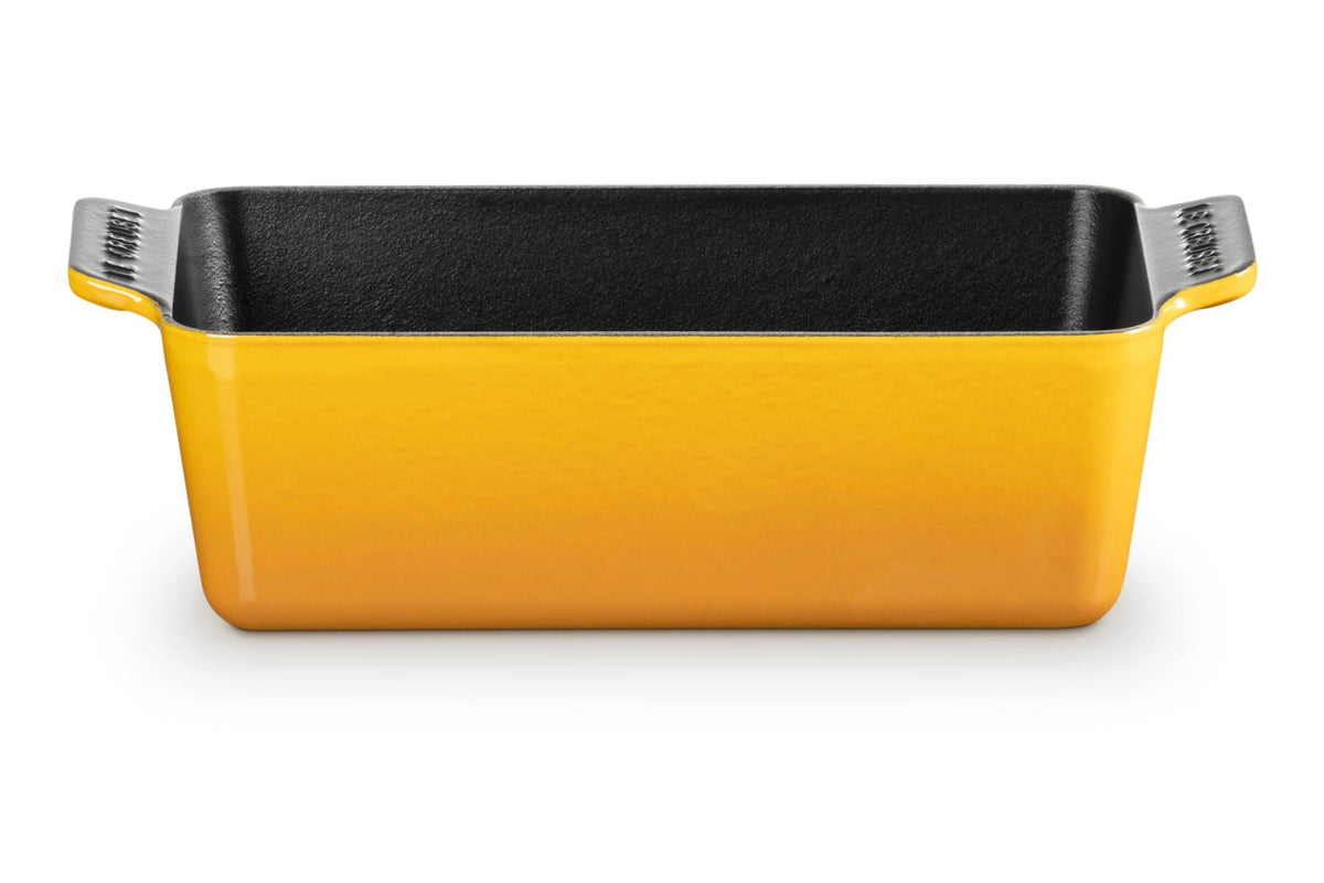 Le Creuset Signature Loaf Pan in Nectar