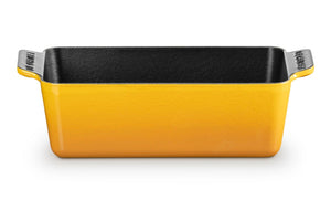 Le Creuset Signature Loaf Pan in Nectar