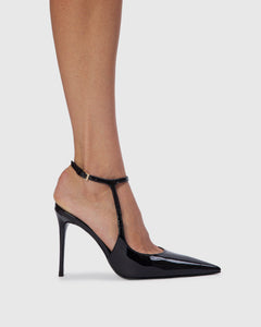 Runa 100 Pump in Black Patent Leather