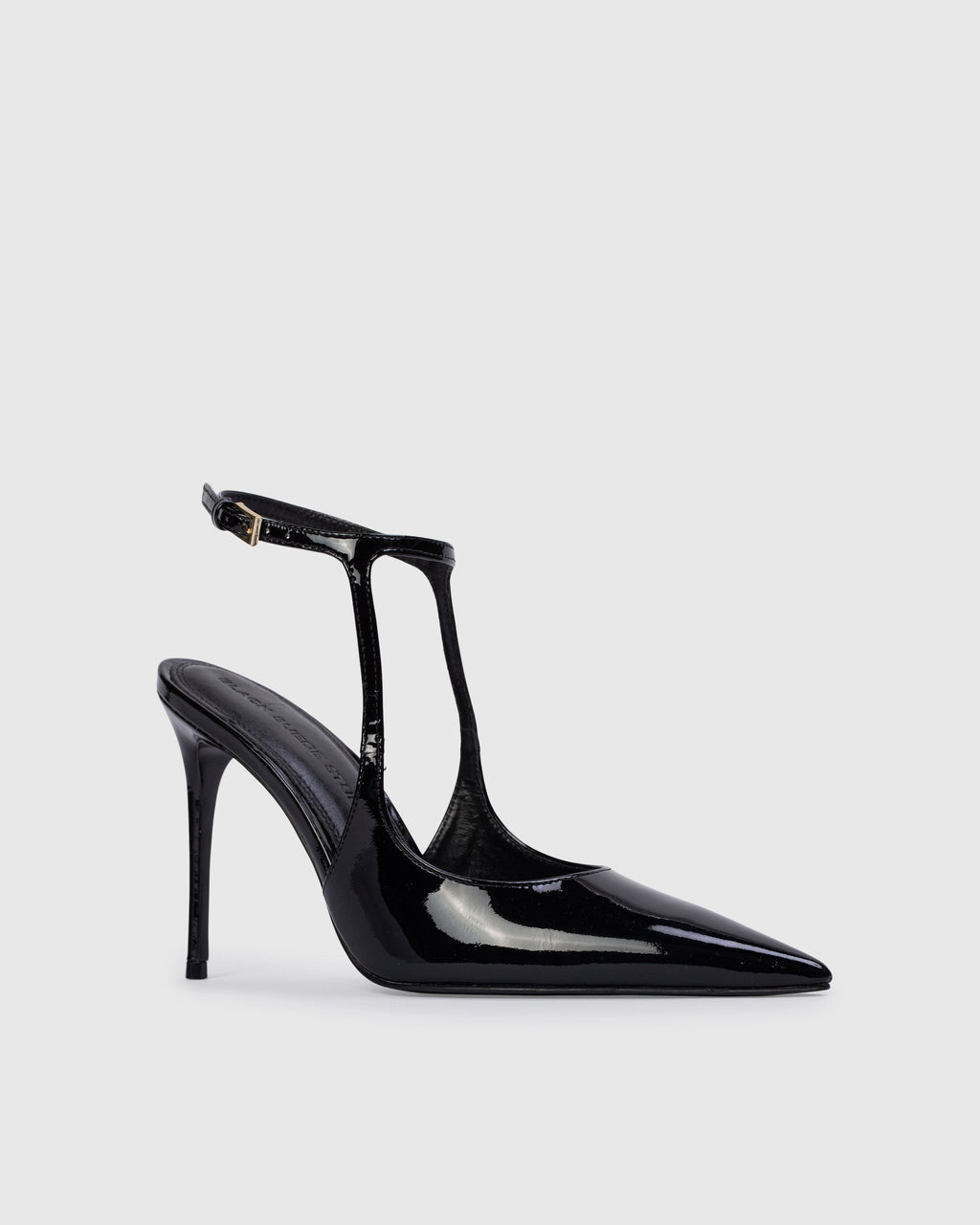Runa 100 Pump in Black Patent Leather