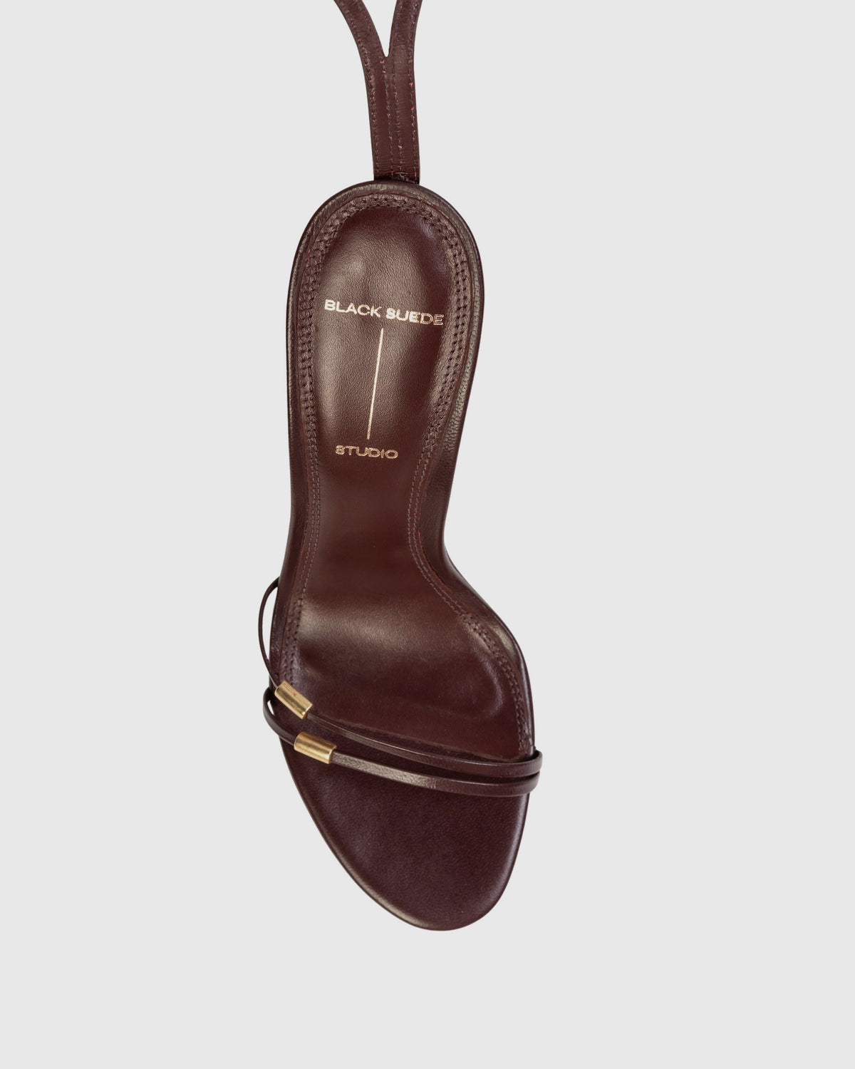 Britanny 100 in Bordeaux Leather