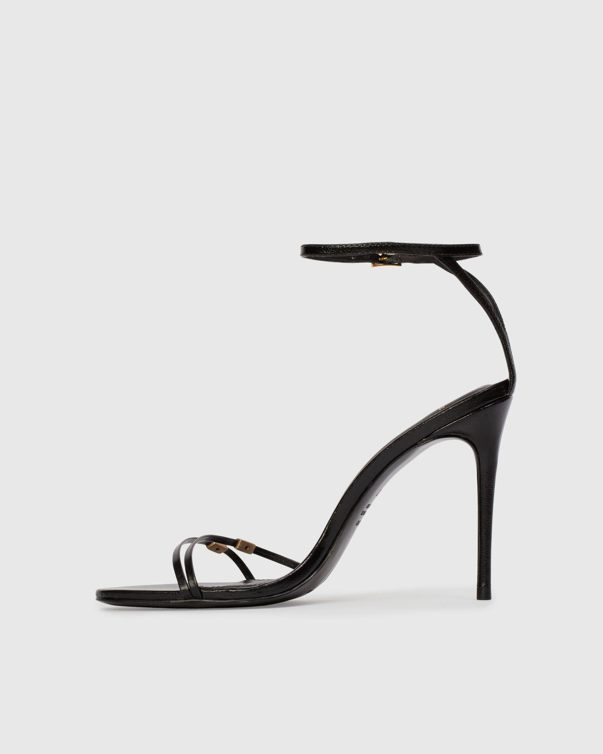 Britanny 100 in Black Leather