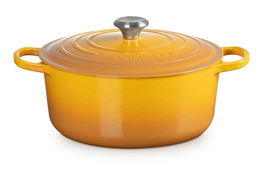 Le Creuset Signature Round Dutch Oven, 7.25 qt. in Nectar
