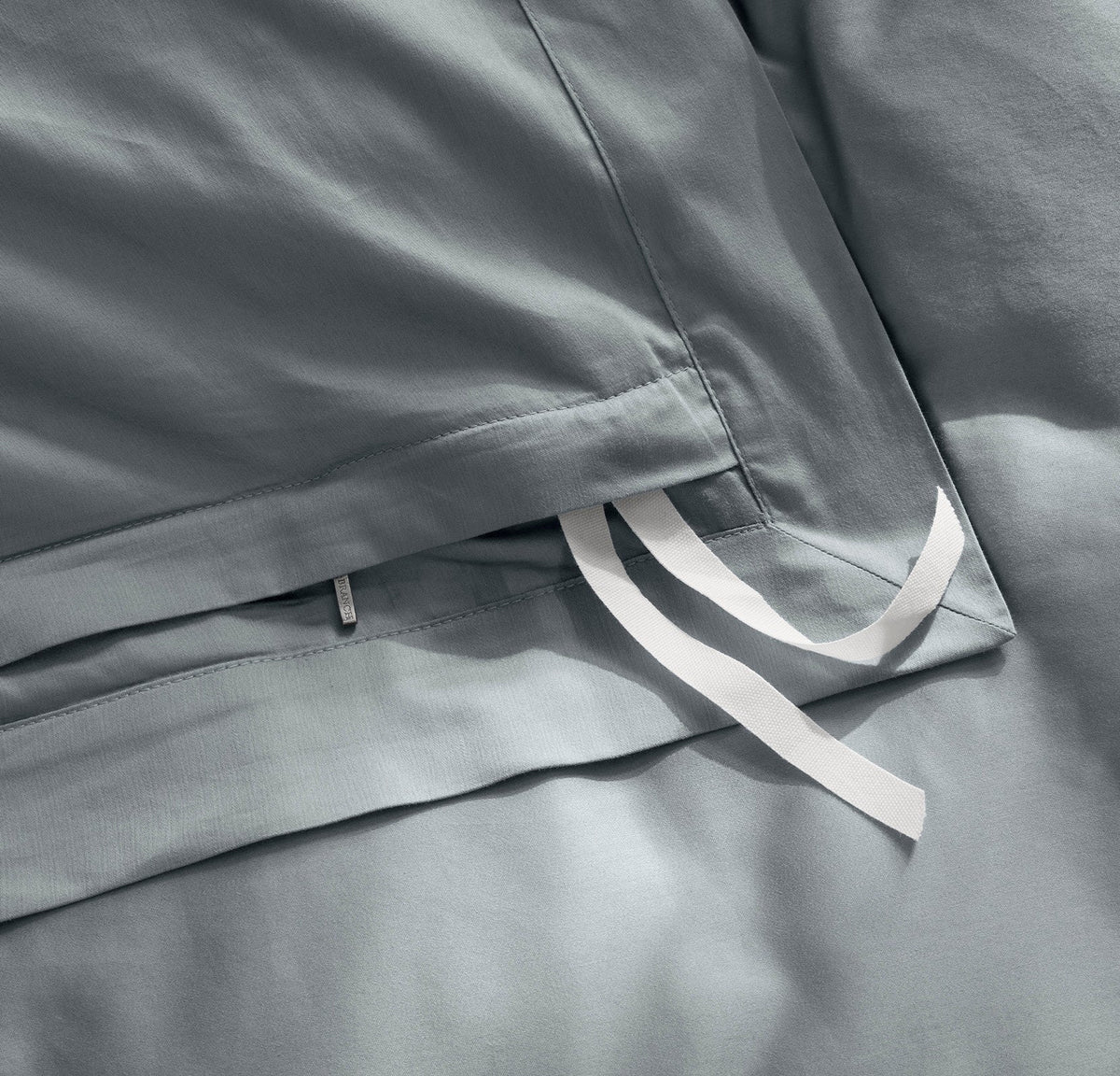 Signature Hemmed Duvet Set in Bluestone