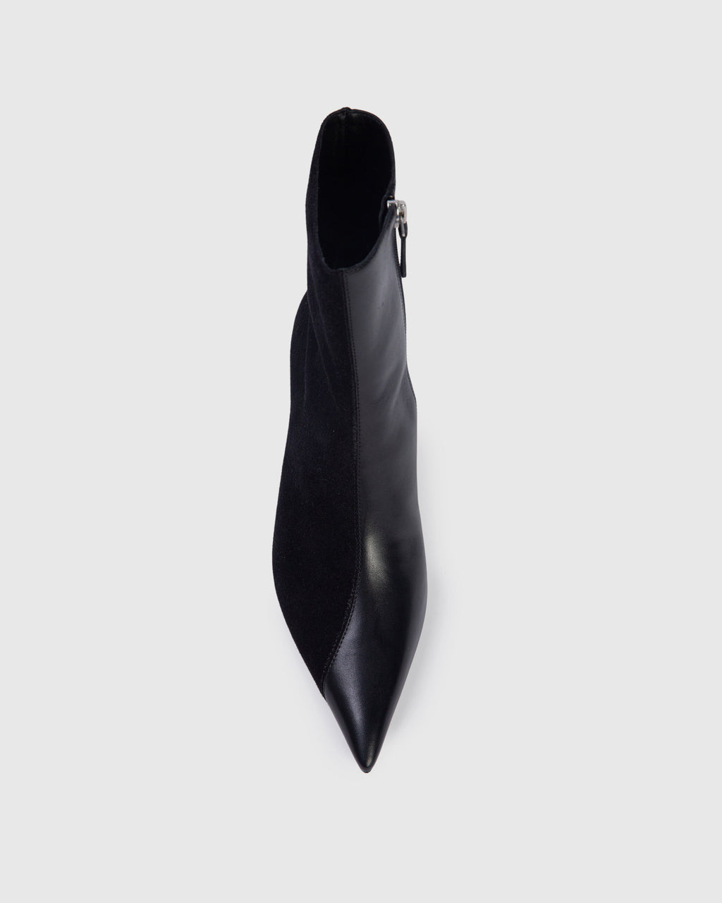 Oblika 70 Boot in Black Suede / Black Leather Mix