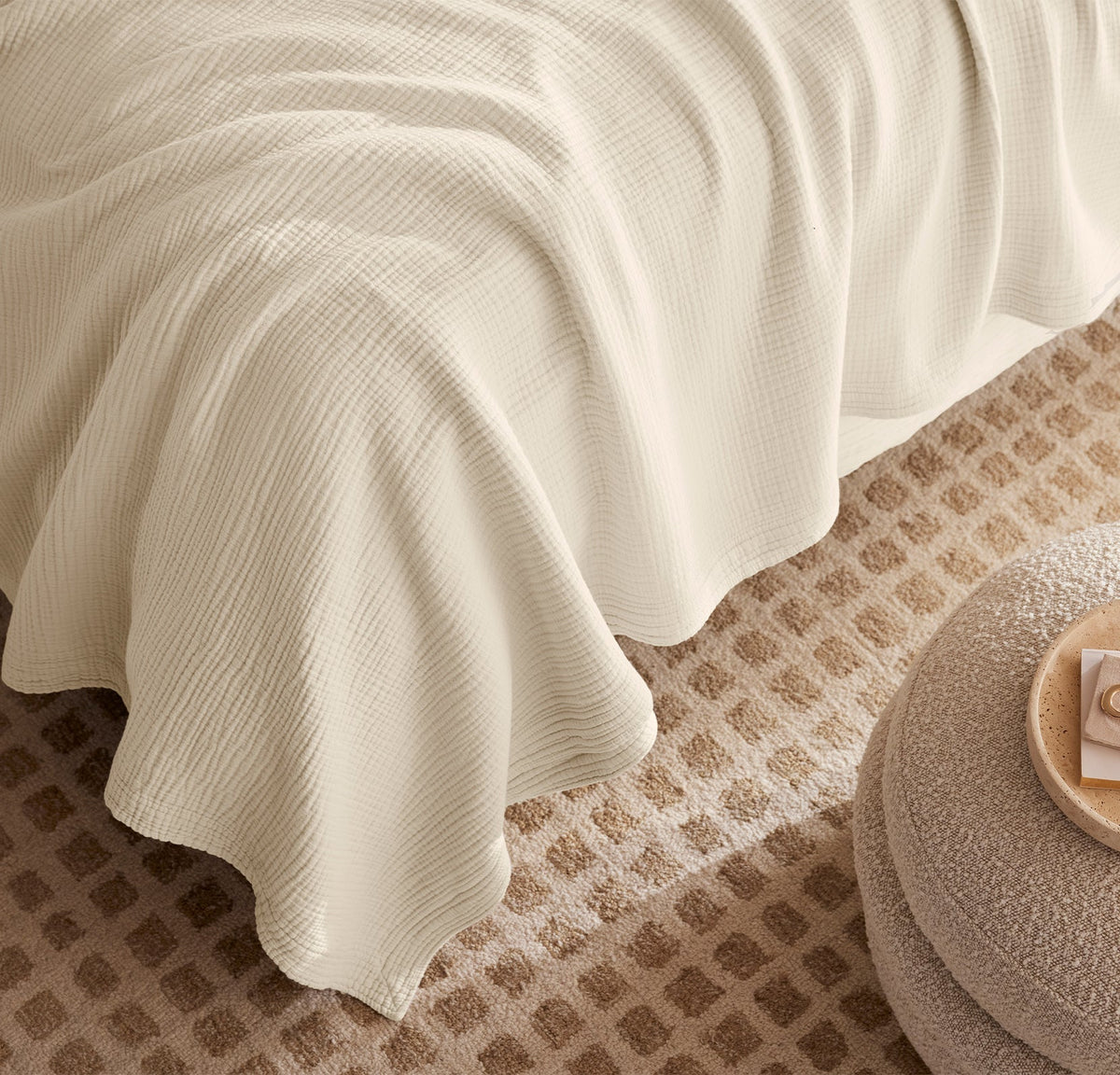 Dream Bed Blanket in Sand