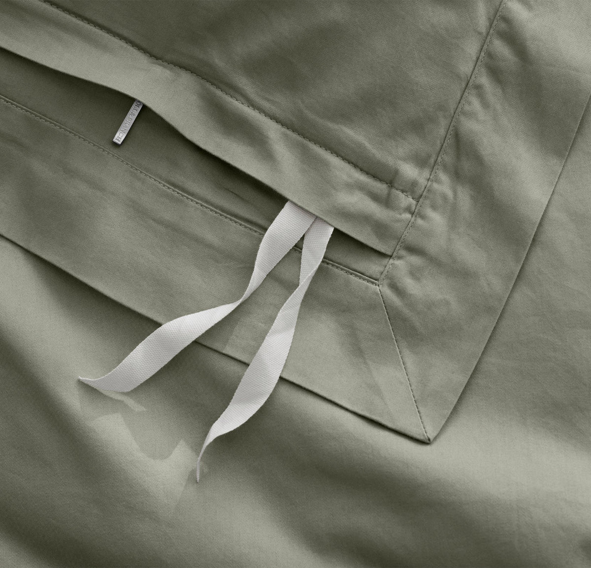 Percale Hemmed Duvet Set in Sageleaf