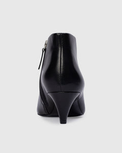Kora 50 Boot in Black Leather