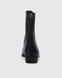 Esme 30 Boot in Black Leather