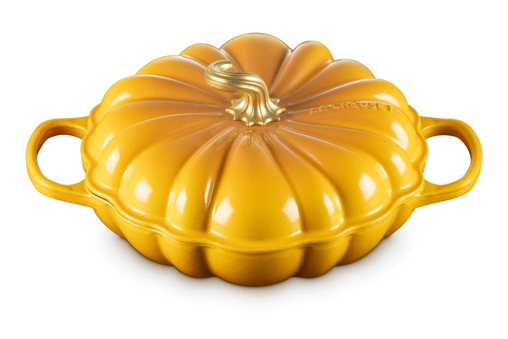 Le Creuset Signature Pumpkin Braiser in Nectar