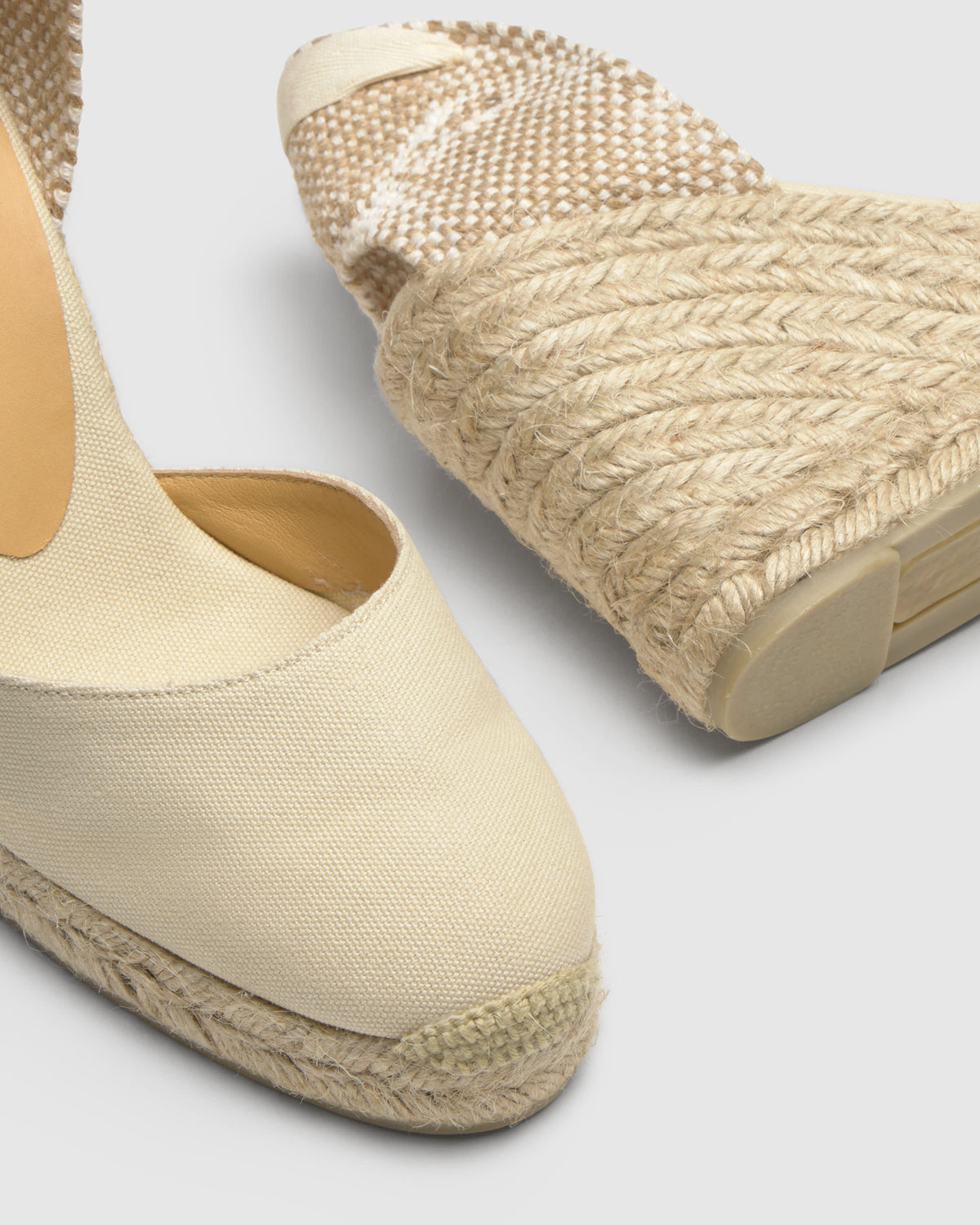 Carina 8 in Ivory Cotton