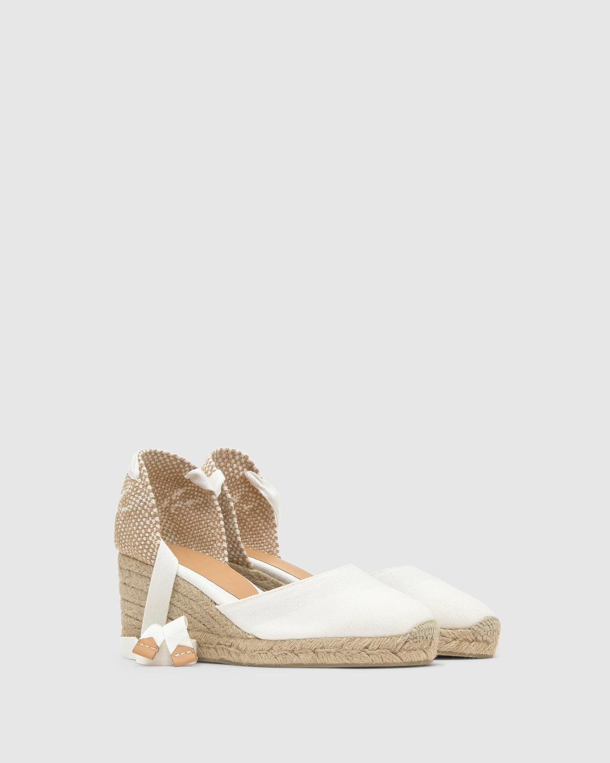 Carina 6 in White Cotton