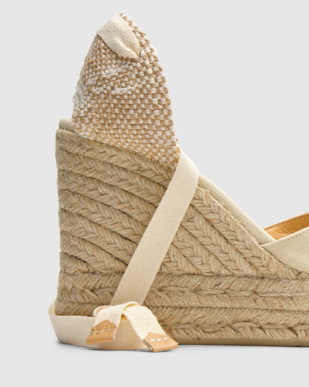 Chiara 8ED in Ivory Cotton