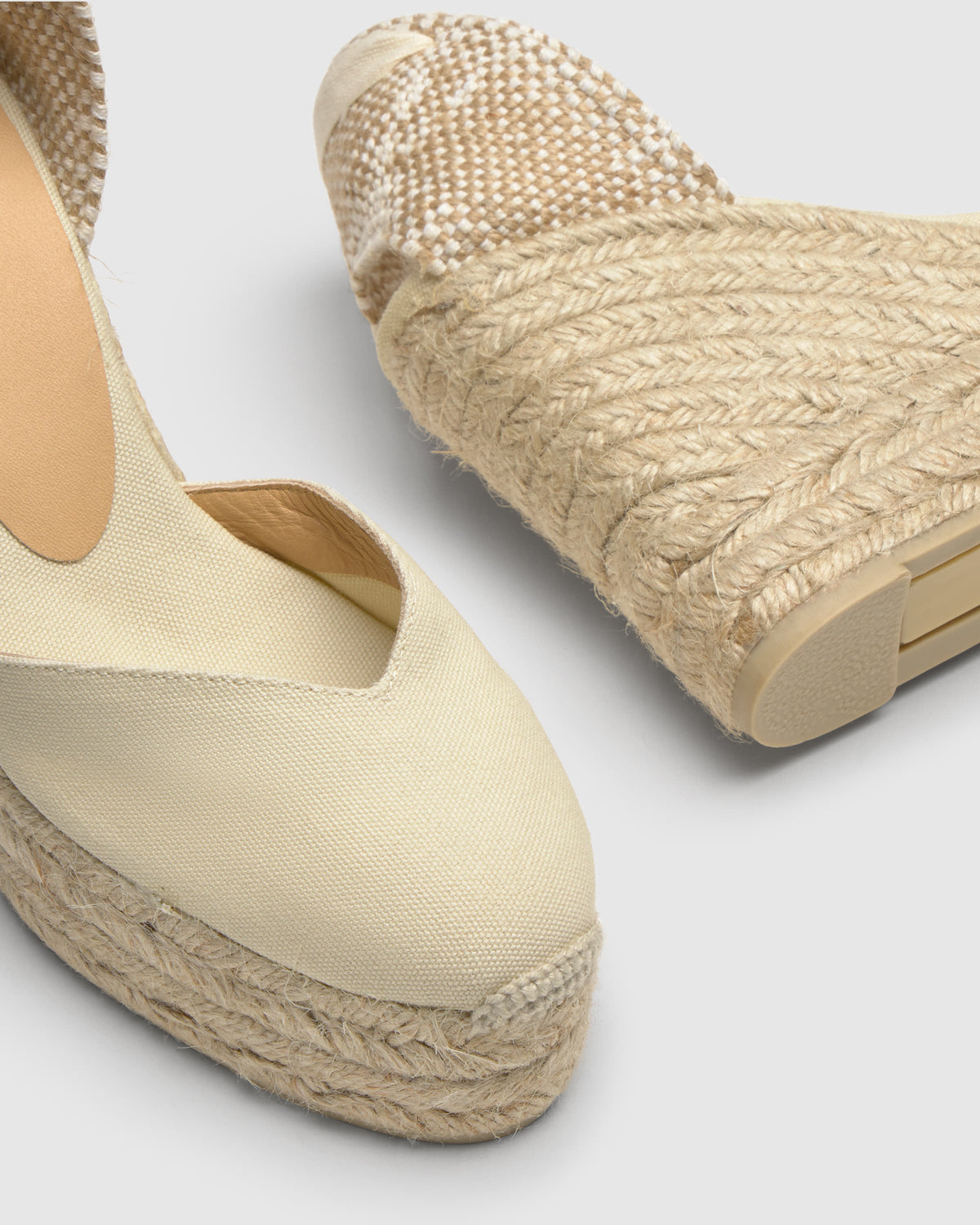 Chiara 8ED in Ivory Cotton