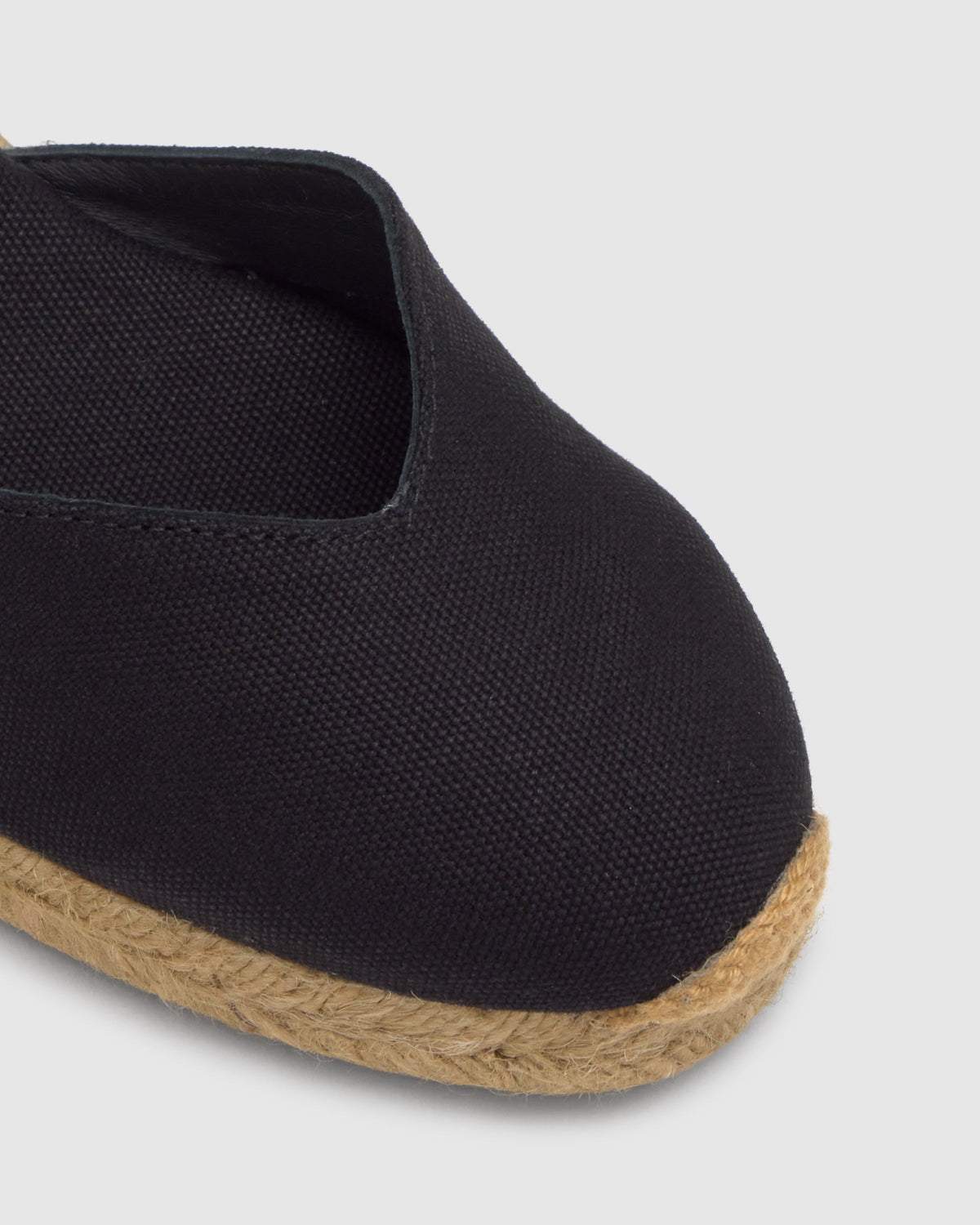 Chiara 6 in Black