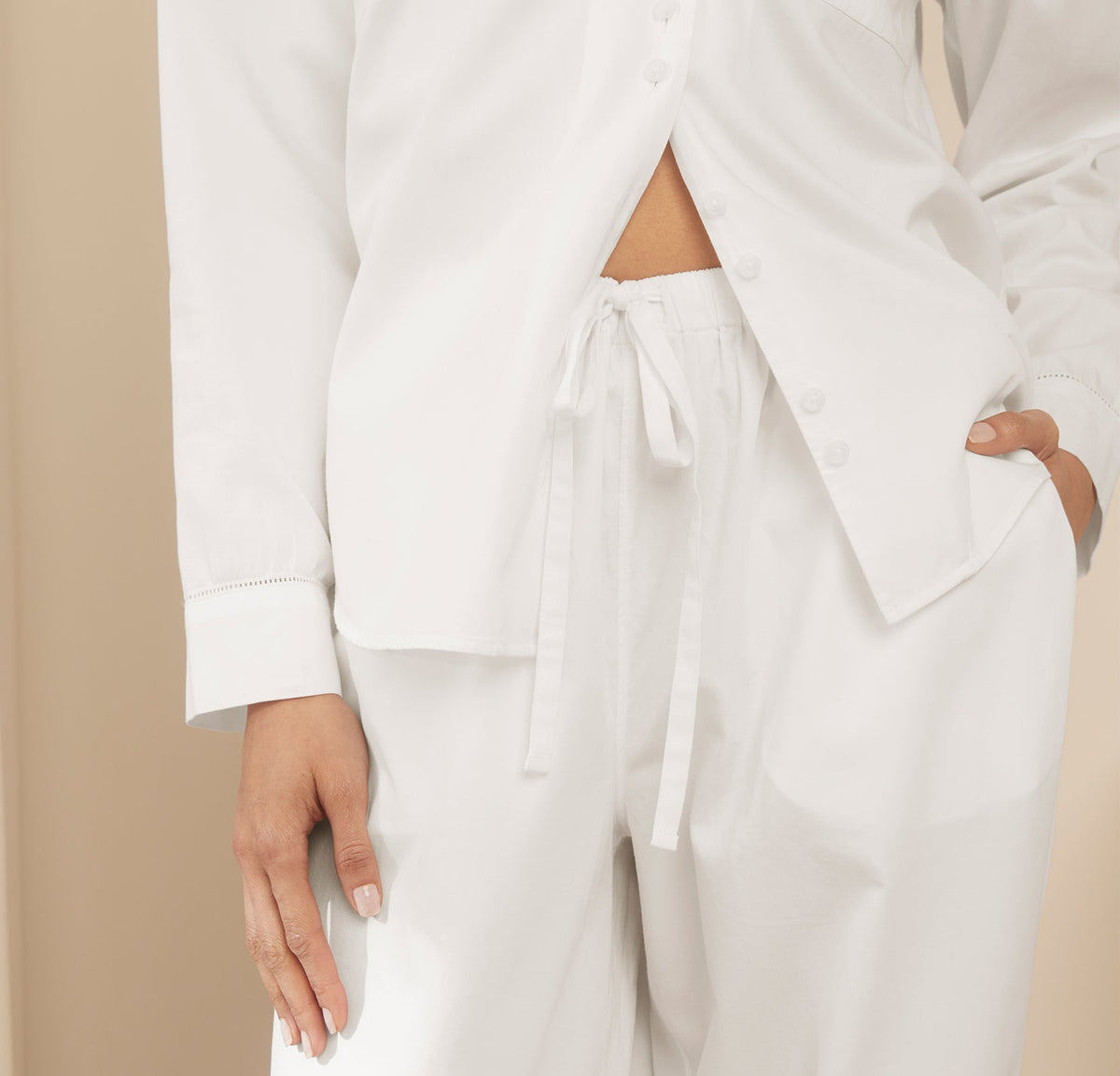 Women's Signature Long Sleeve & Pants Pajama Set in White
