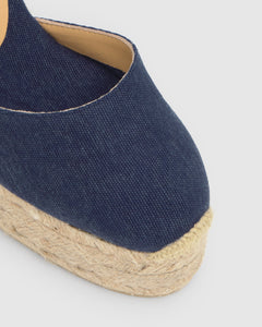 Carina 8ED in Oxford Blue