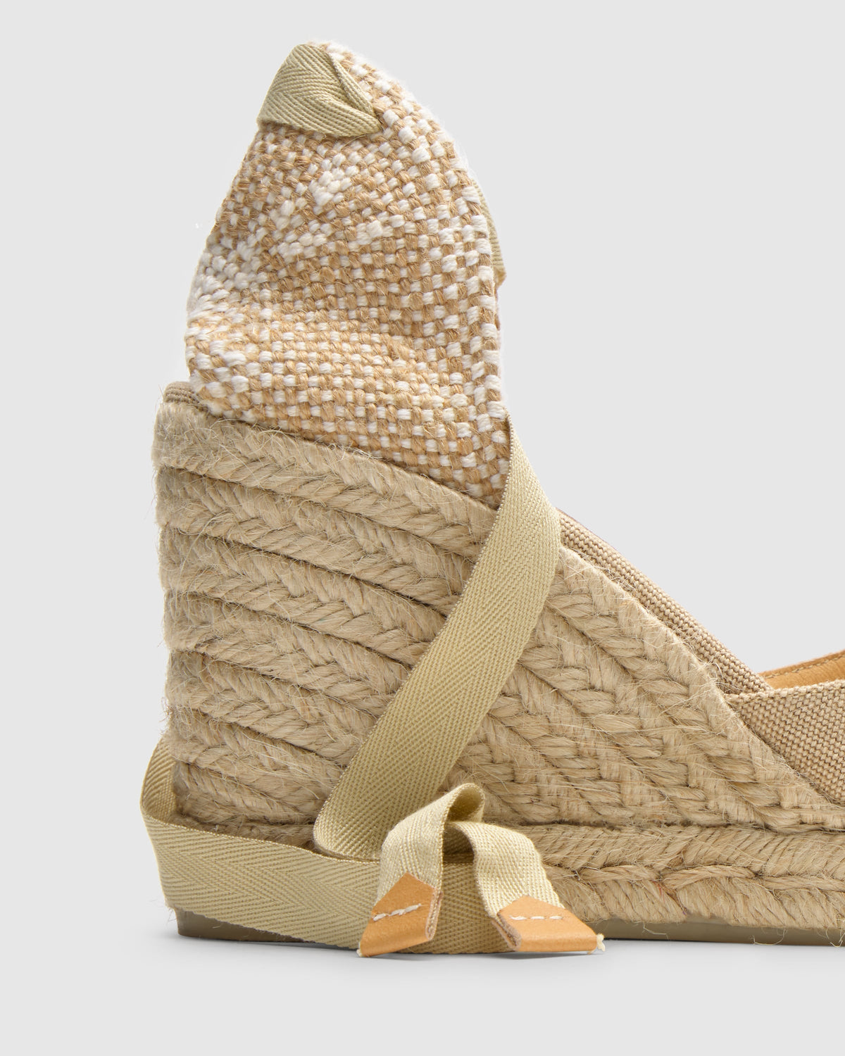 Carina 8 in Sand