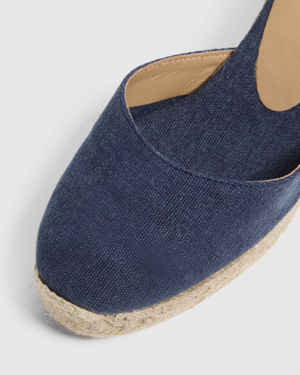Carina 6 in Oxford Blue