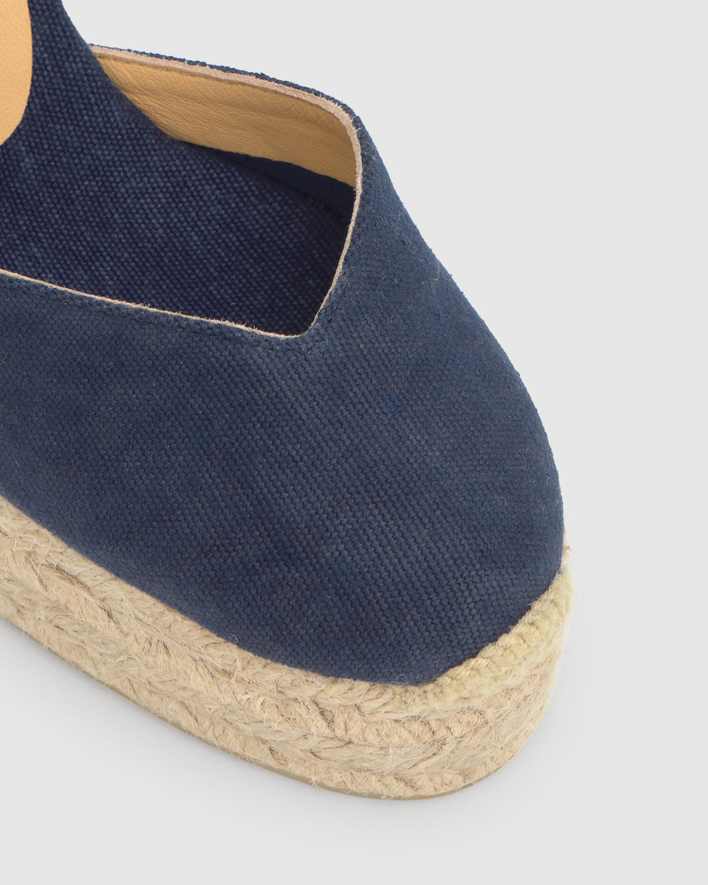 Chiara 8ED in Oxford Blue