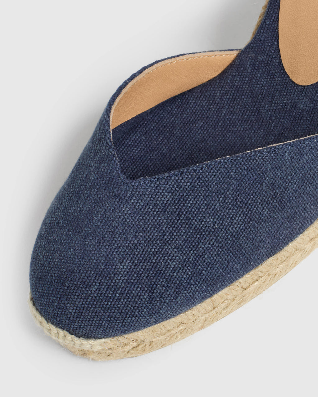 Chiara 8 in Oxford Blue