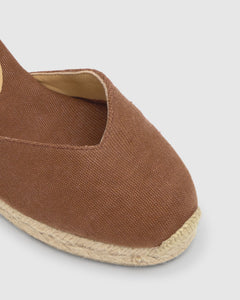 Chiara 6 in Pecan