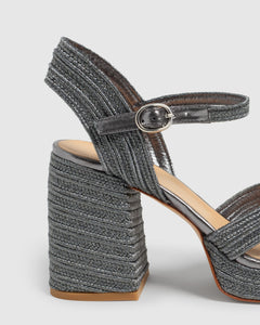 Valle in Lead Gray