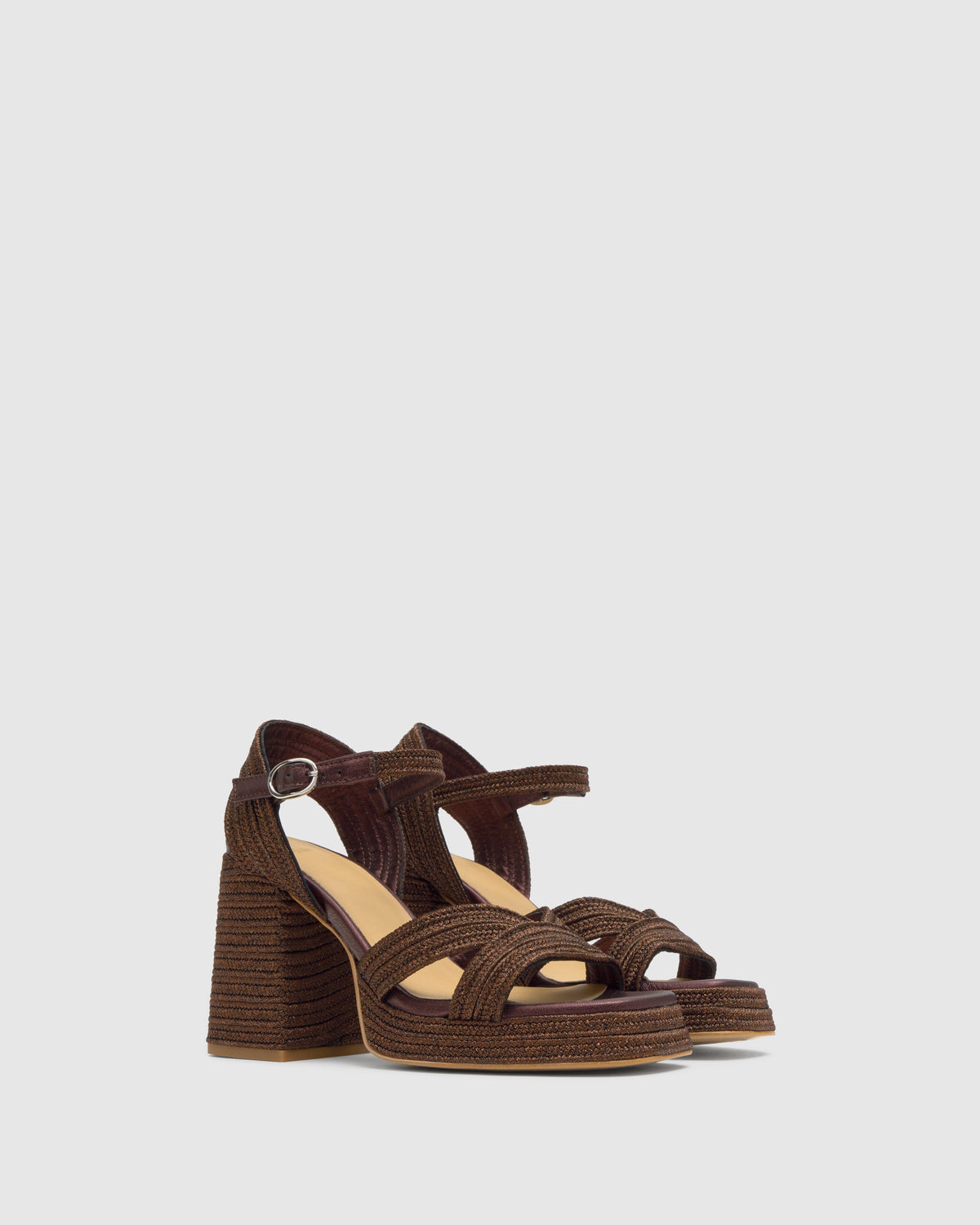 Valle in Dark Brown
