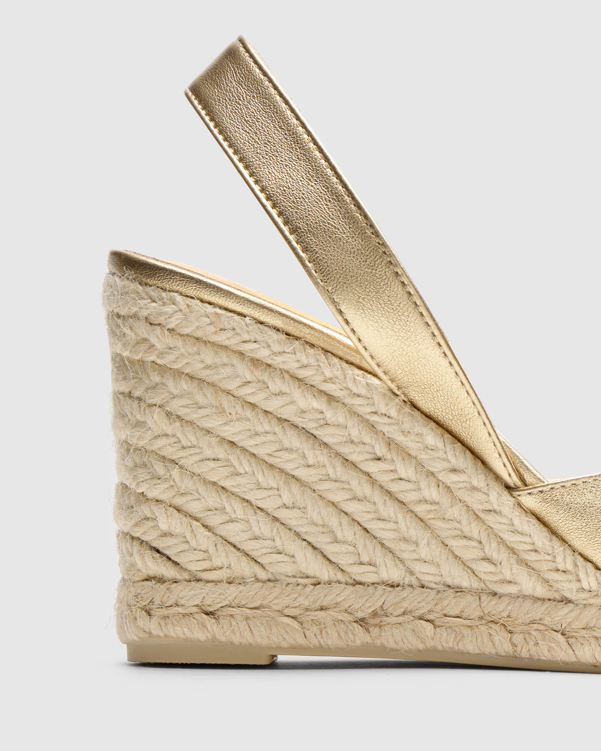 Carissa 8 in Gold
